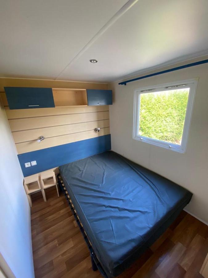 Saint-Chéron Mobil-Home Au Parc Des Roches מראה חיצוני תמונה